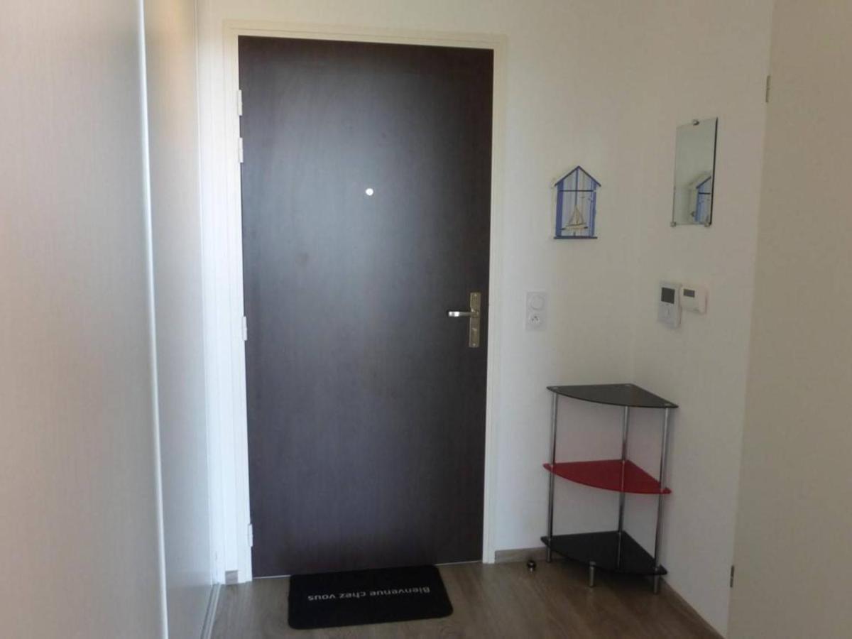 Appartement 2 Pieces Avec Balcon, Parking Et Proche Plage A Saint-Gilles-Croix-De-Vie - Fr-1-224-587 Εξωτερικό φωτογραφία