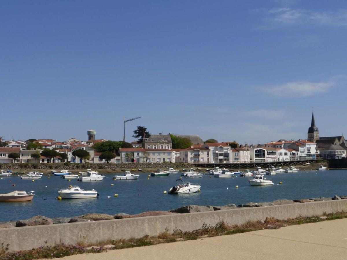 Appartement 2 Pieces Avec Balcon, Parking Et Proche Plage A Saint-Gilles-Croix-De-Vie - Fr-1-224-587 Εξωτερικό φωτογραφία