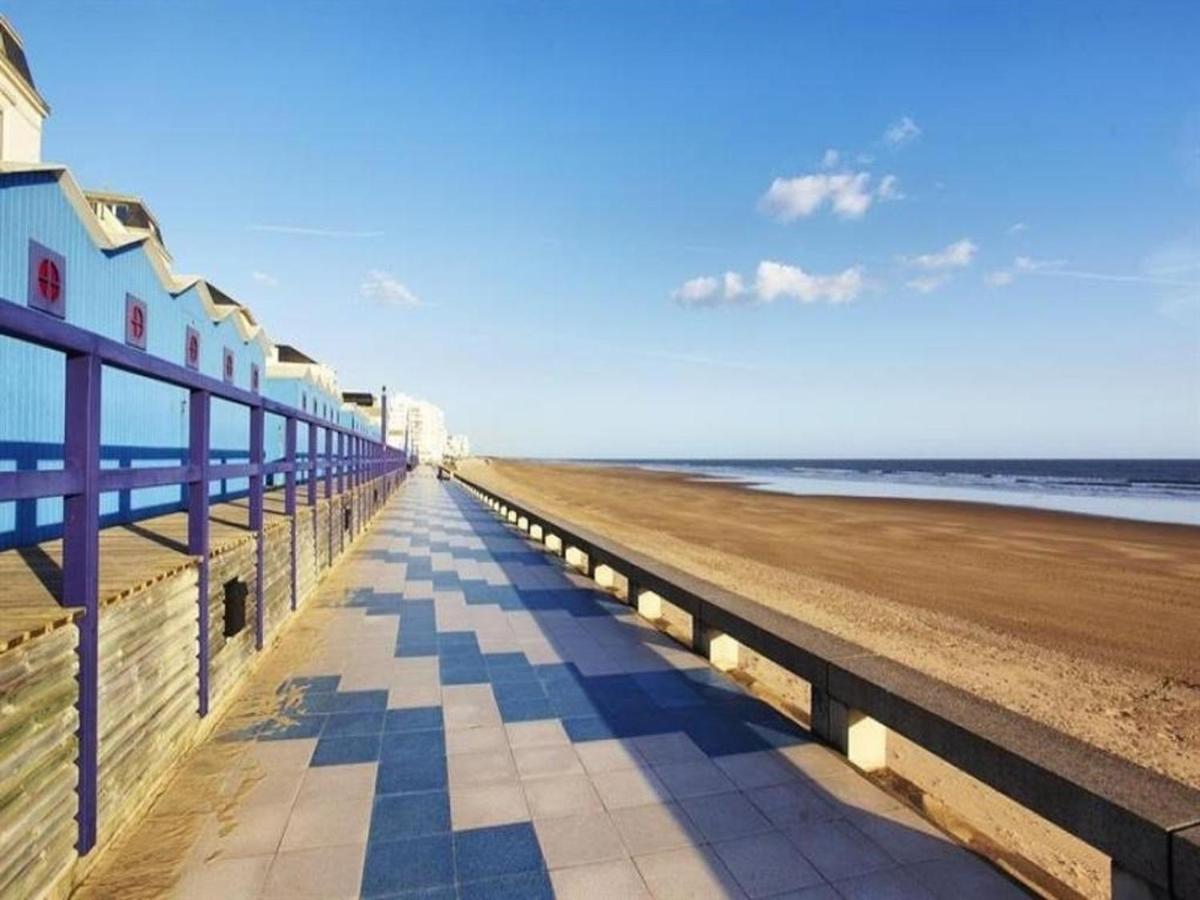 Appartement 2 Pieces Avec Balcon, Parking Et Proche Plage A Saint-Gilles-Croix-De-Vie - Fr-1-224-587 Εξωτερικό φωτογραφία
