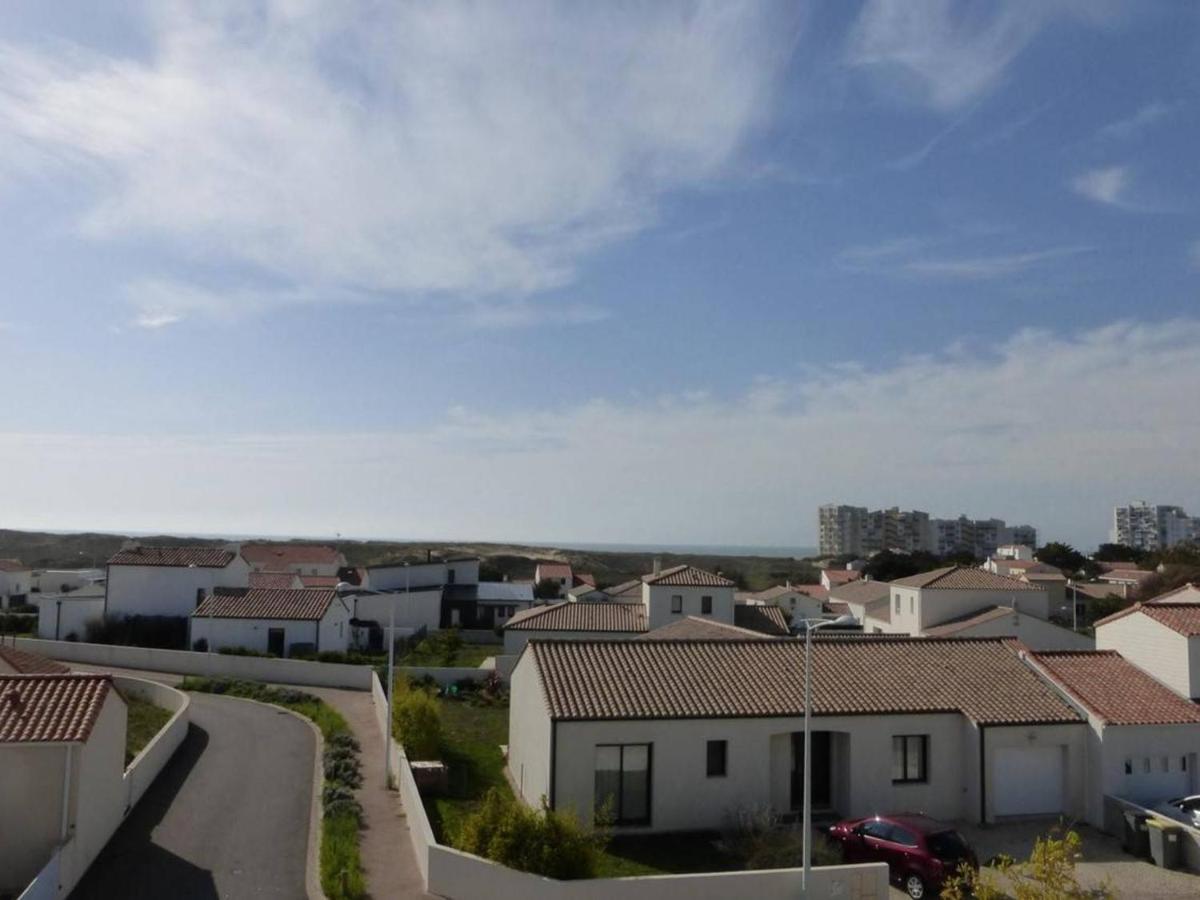Appartement 2 Pieces Avec Balcon, Parking Et Proche Plage A Saint-Gilles-Croix-De-Vie - Fr-1-224-587 Εξωτερικό φωτογραφία